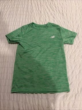 New Balance Kids Green Heathered Athletic Tee